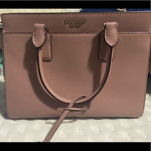 Kate spade shoulder bag. In perfect condition.